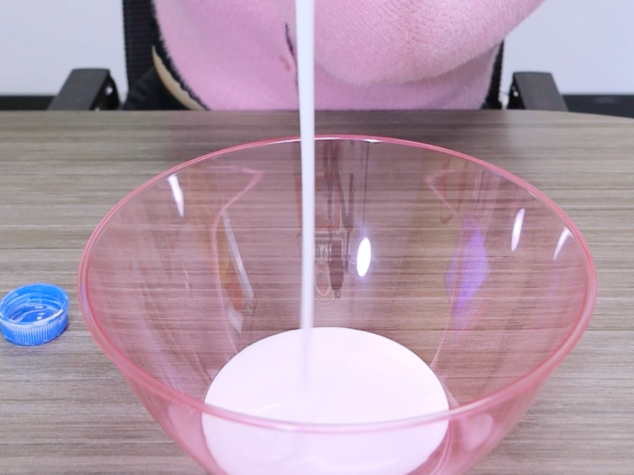 DIY: White Glue Slime